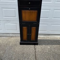 Cabinet/desk