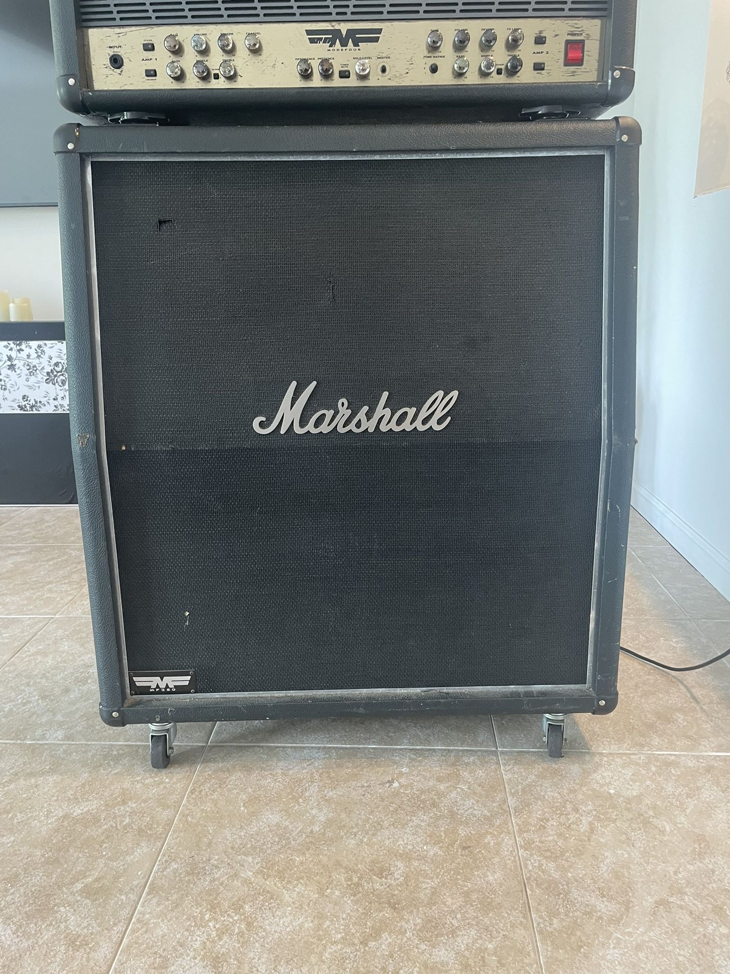 Marshall MF280 Guitar Cabinet
