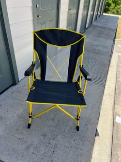 Folding lawn/beach chair