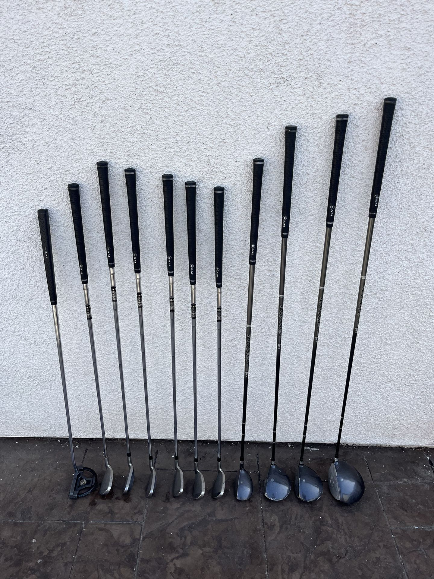 MEN'S LEFT HANDED COMPLETE GOLF CLUBS/HYBRIDS - SET!