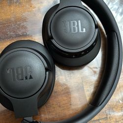 Jbl Headphones Tune 770NC