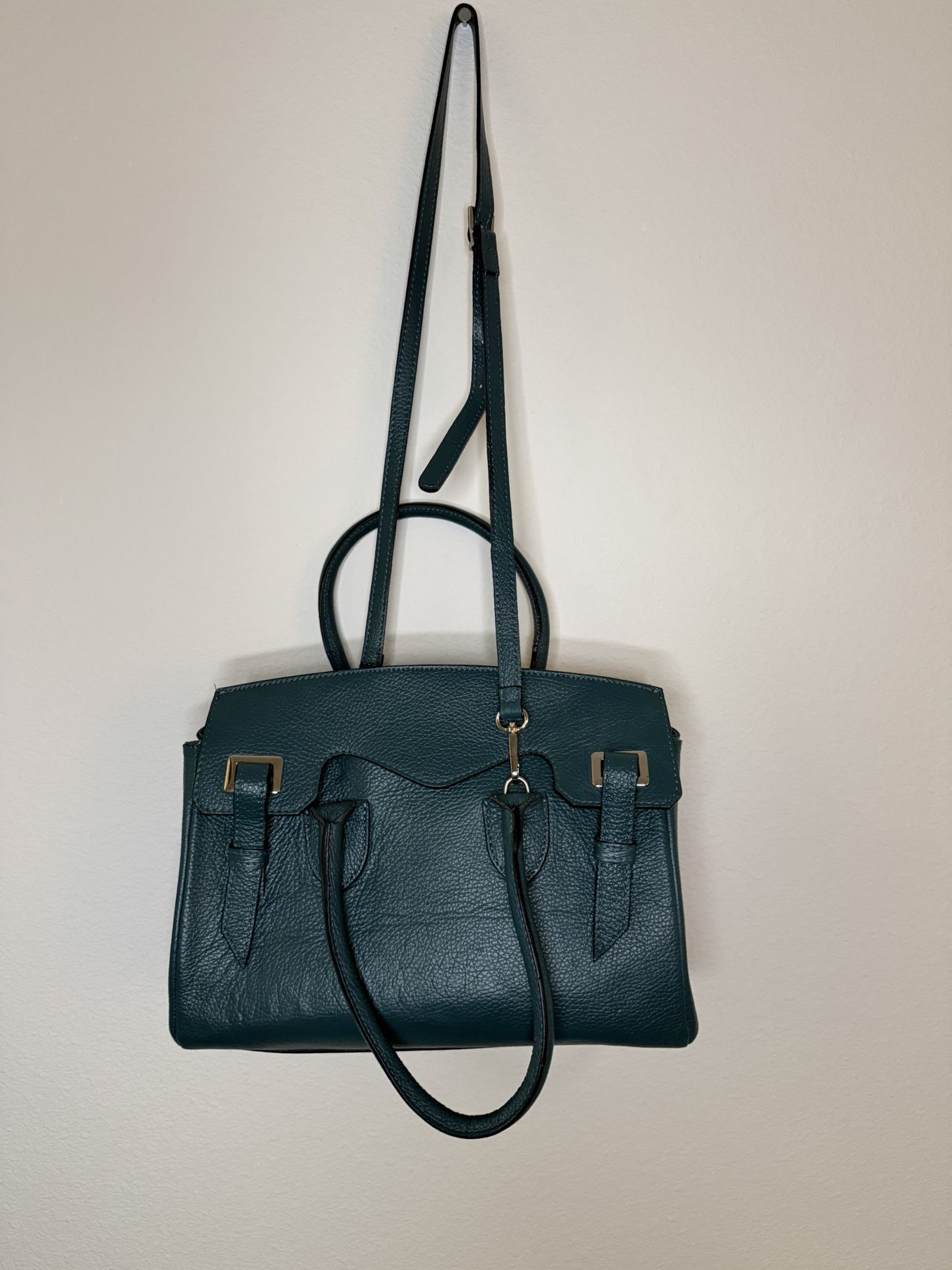 CLOSET SALE/ Genuine Leather purse