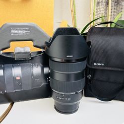 Sony G master FE 24-70mm f2.8 GM lens like new in box 