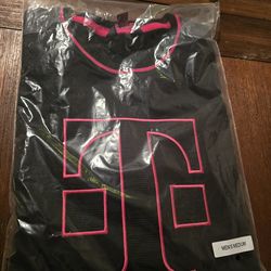 T-Mobile Sweater Uniform Size Medium