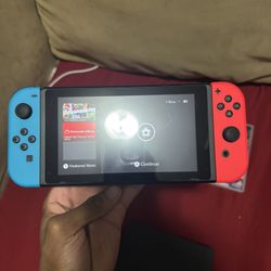 Nintendo Switch 