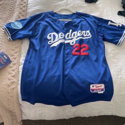 Kershaw Jersey size 44 (large) 