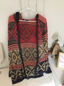 Sweater with hoody//