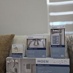 Moen Banbury collection of bathroom hardware *Brushed Nickel*