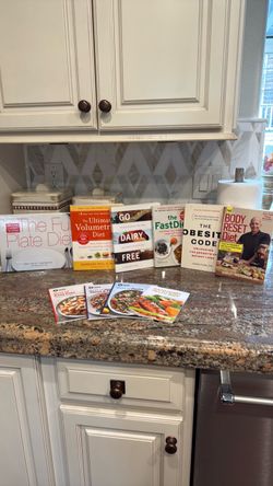 Lot of Diet & Nutrition Books