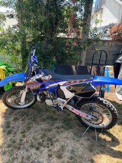 2001 Yamaha YZ250 – 2-Stroke Legend with FMF Exhaust Working Condition
