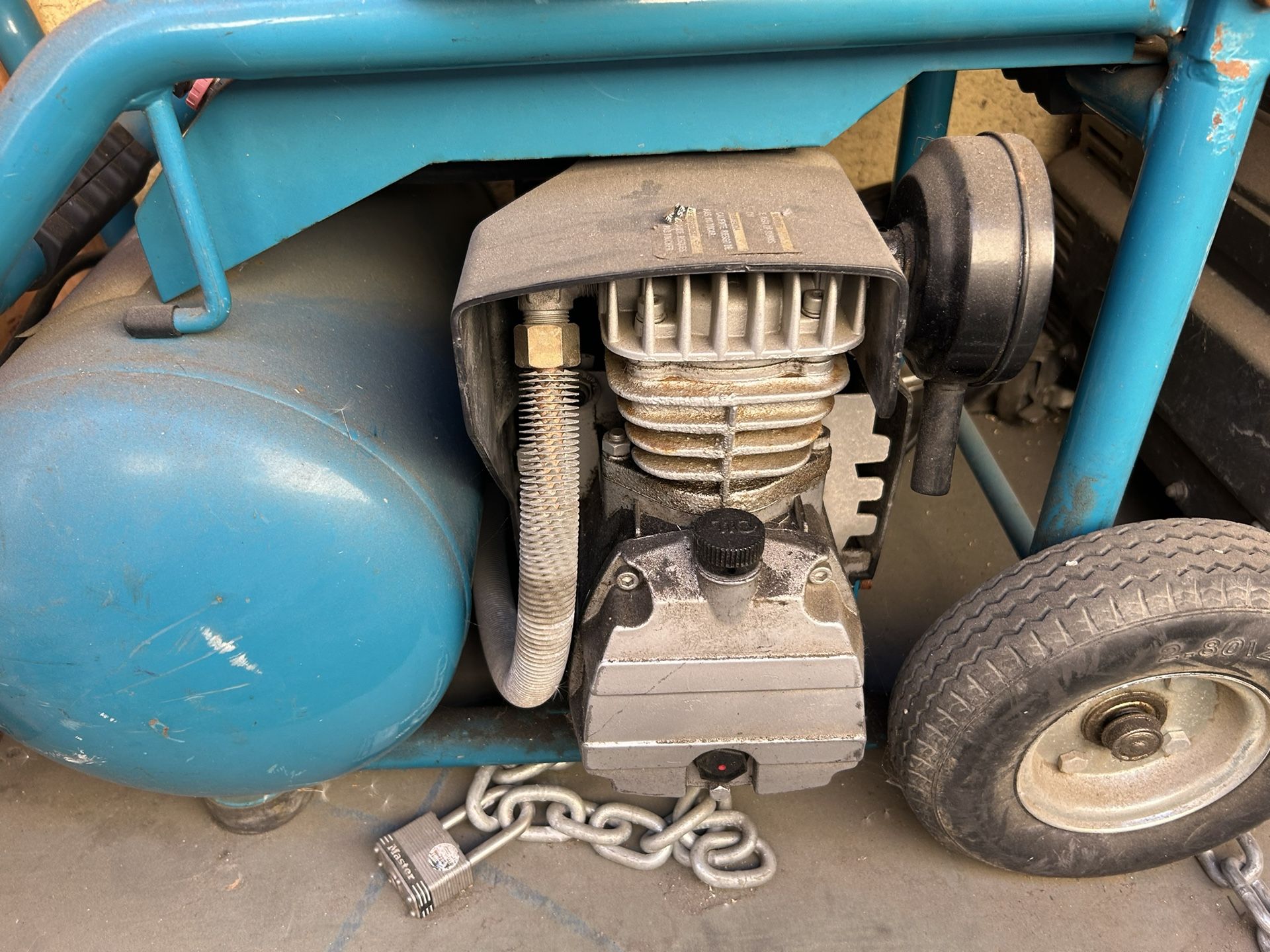 Makita Air Compressor