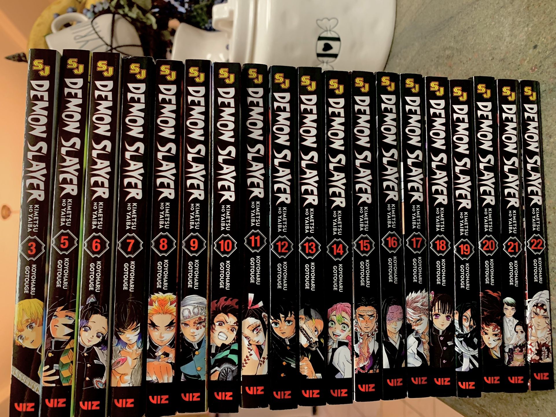 Demon Slayer Manga (19 Volumes) for Sale in Bakersfield, CA - OfferUp