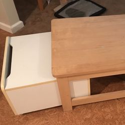 Kids Wood Coffee Table, Storage Bench And Extra Seating!!