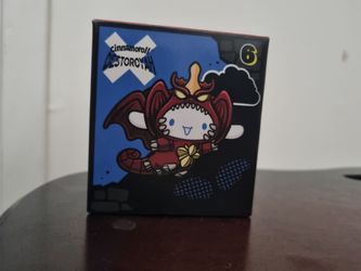 For trade: Hello kitty cinammon roll