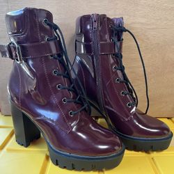 Forever 21 Boots Size 7