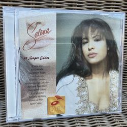 Selena CD