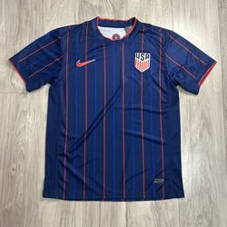 Brand New USA Soccer jersey 2025