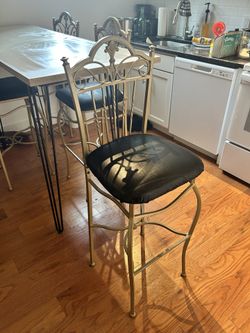 🪑✨ Vintage Gold Barstools – 30” Seat Height | 48” Total Height