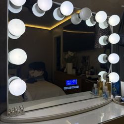 Impressions Vanity Mirror