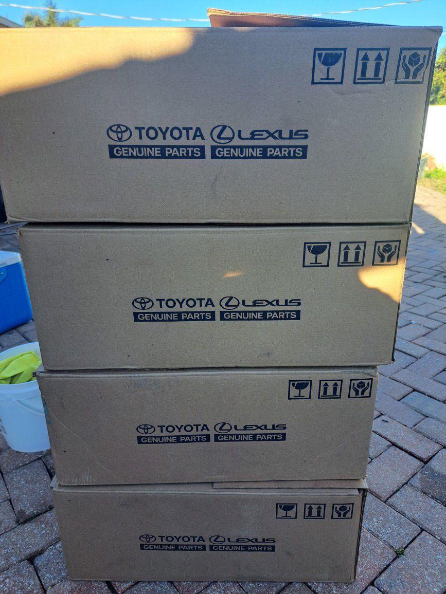 Set 4 Rims Toyota 4runner  Toyota Tacoma  Size 17 X 71/2