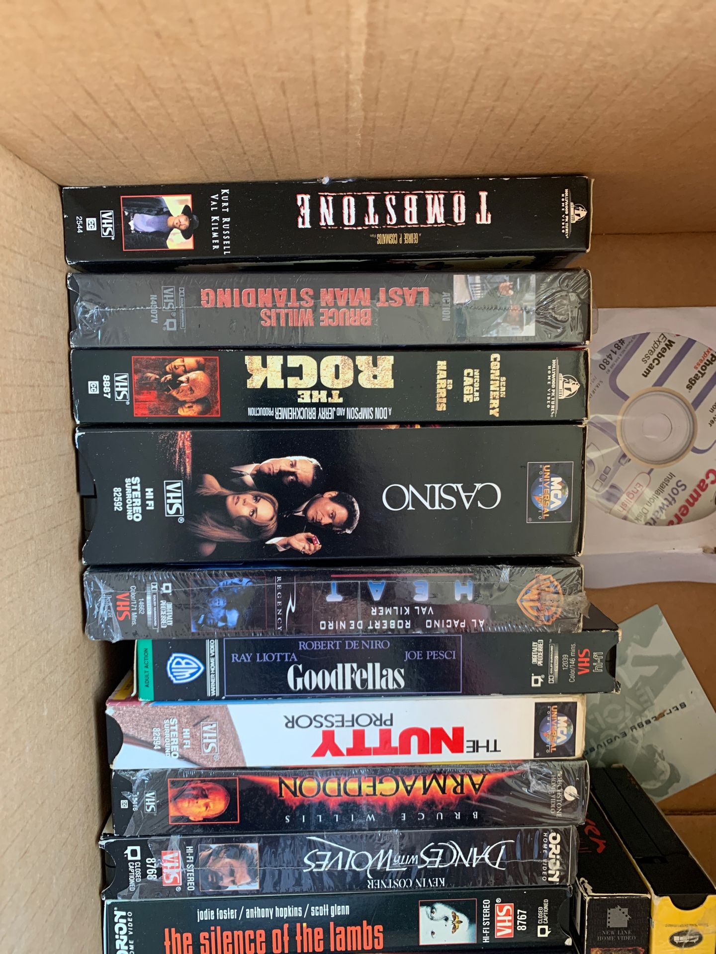 VHS Movies (16)
