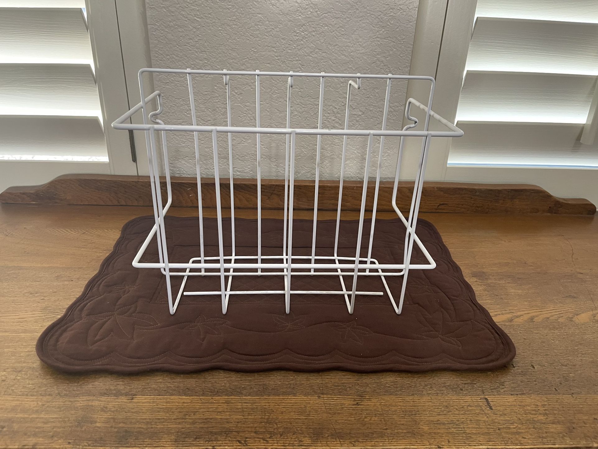 Wall/Cabinet Door Mount Kitchen Wrap Organizer & Storage