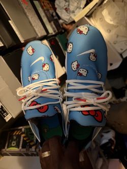 Nike Petro hello Kitty size 12