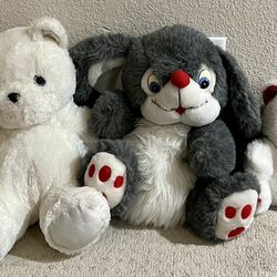 5 Plush Toys In Excellent  Condition 