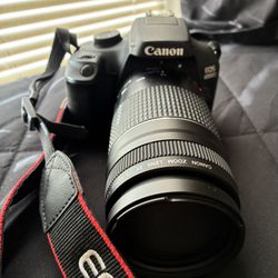 Canon 4000D Camera