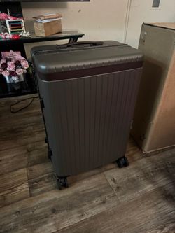 Carl Friedrik The Check-in suitcase