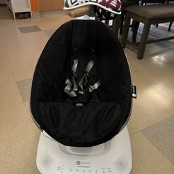 4 MOMS Mamaroo multi- Motion