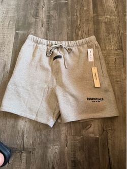 Essentials shorts dark oatmeal