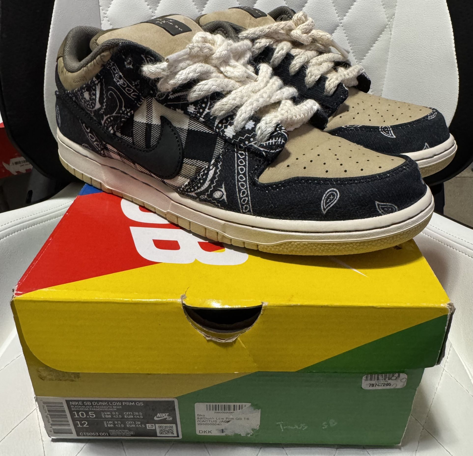 Nike SB Dunk Travis Scott Regular Box Size 10.5