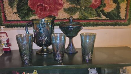 Vintage Indiana Glass BlueCarnival Glass Harvest Grape Pitcher 3 Tumblers Lidde