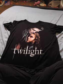 Twilight shirt size L