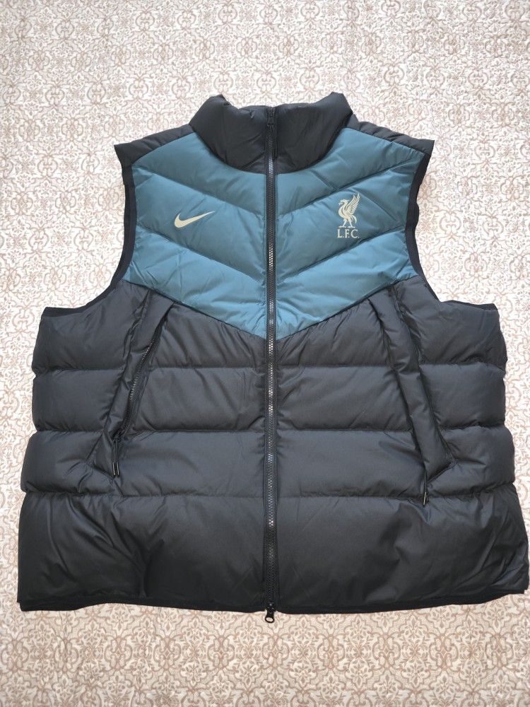 Nike Liverpool FC Down Puffer Windrunner Vest Size XXL