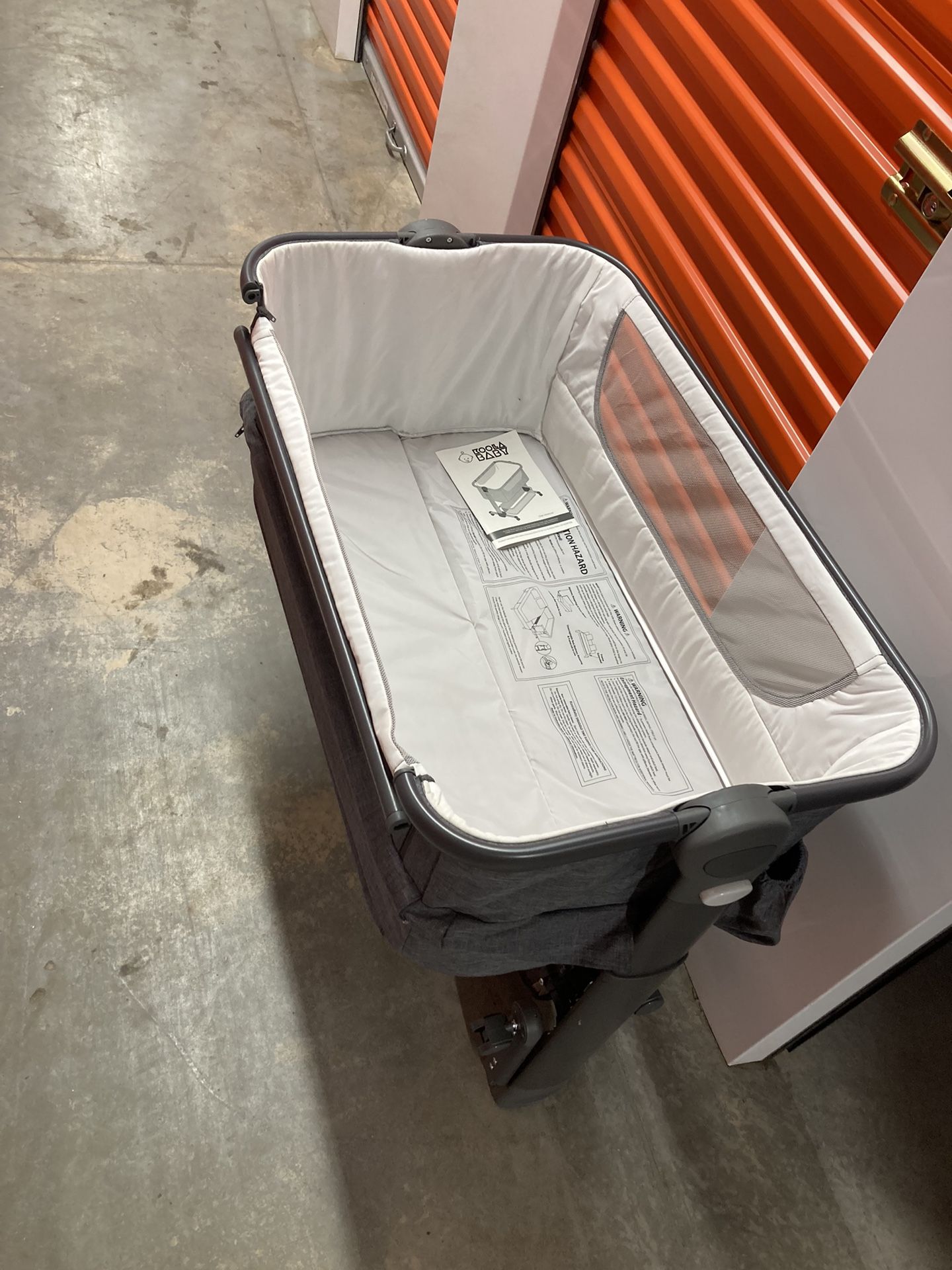 Baby Bassinet/ Bedside Sleeper