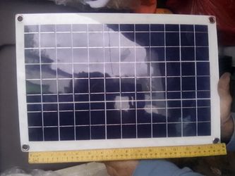 Portable Solar Panel (Equipped)