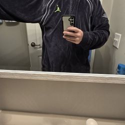 Legit XXL Jordan Fleece Sweat Shirt 