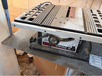 Skilsaw 10” Portable Table Saw