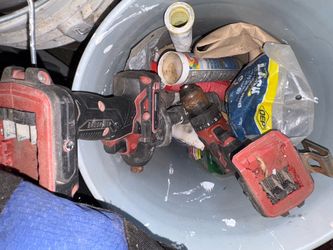Tools lots for sale pick ups 10/25/26