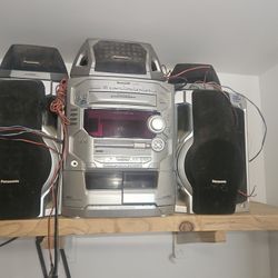 Stereo Sonido Muy Claro  Trabaja Muy Bien  Panasonic. Cassette Cd 