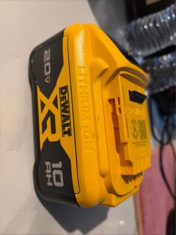 DEWALT 20V MAX XR 10Ah Genuine Battery DCB210 – New