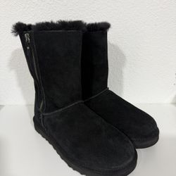 Women’s Uggs 