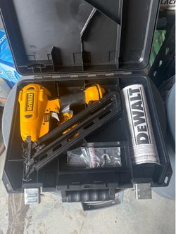 Dewald Nail Gun (Brand new)