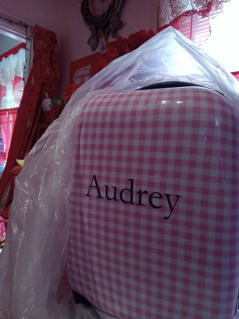 Name Suitcase Audrey Make An Offer Norwood 