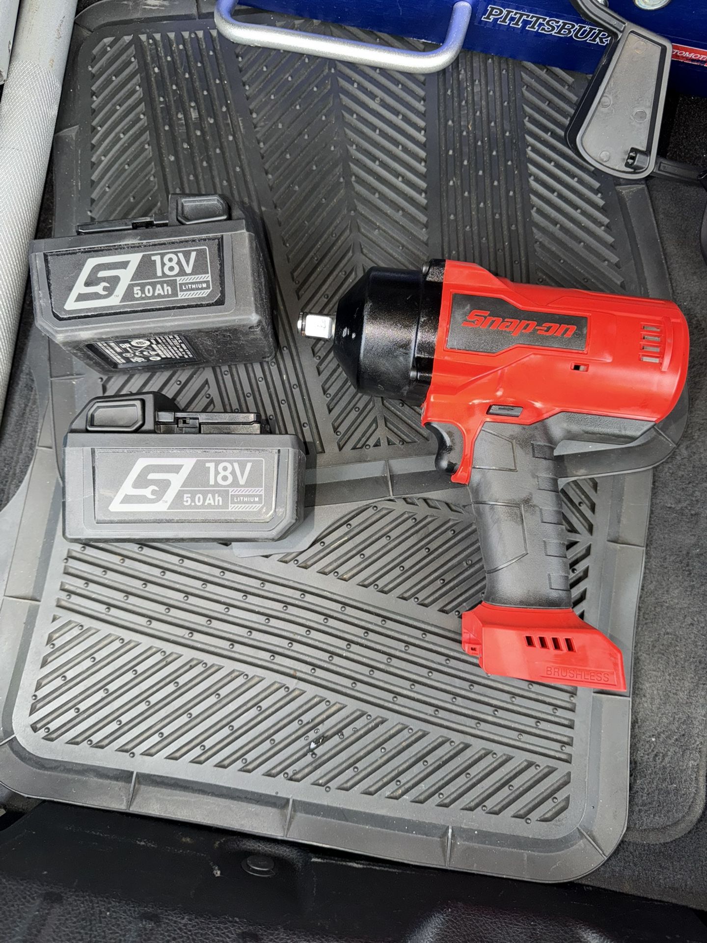 18 V 1/2" Drive MonsterLithium Cordless Impact Gun