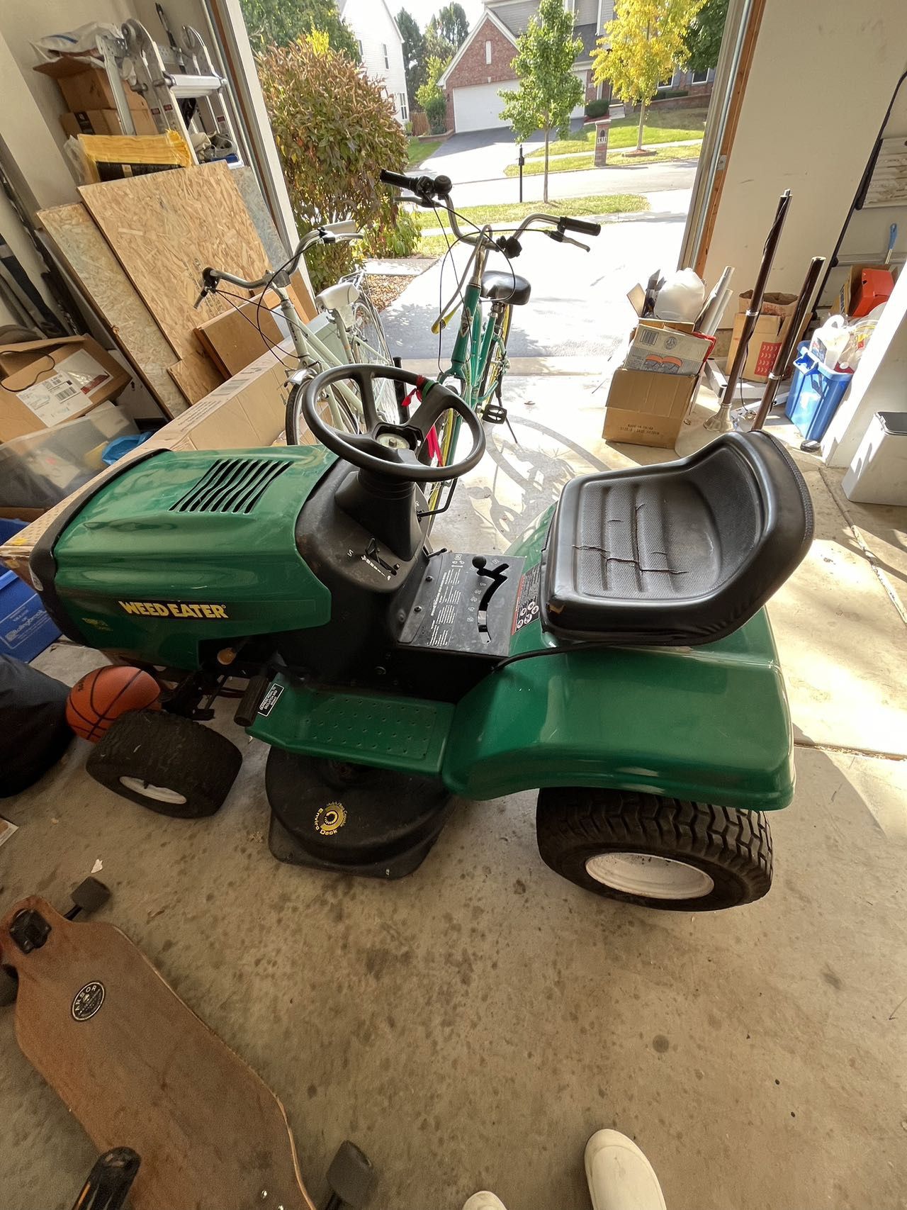 Lawnmower Tractor