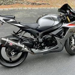 2021 gsxr on sale 750 white
