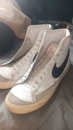 Nike Blazers Size 8 Men